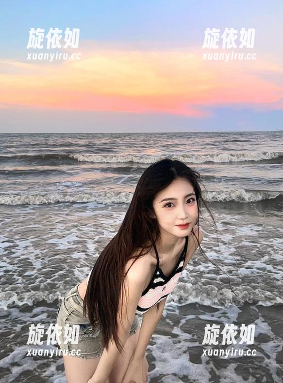 推女神 - 沉浸在宛恩miyu的校服私拍中，图片带你体验校园的美好时光！.txt