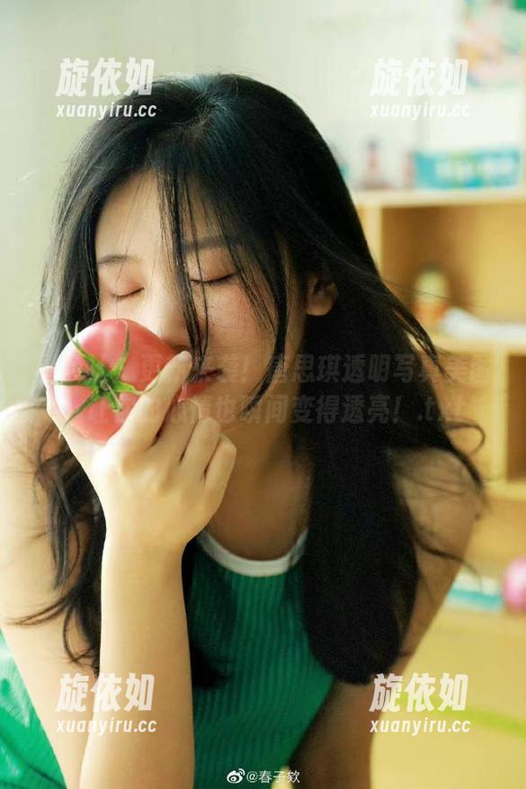 星颜社 - 更新来袭！唐思琪透明写真美图，让你的心情也瞬间变得透亮！.txt