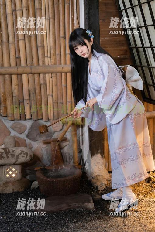跟随桜井宁宁一起分享JK制服的魅力与艺术作品.txt