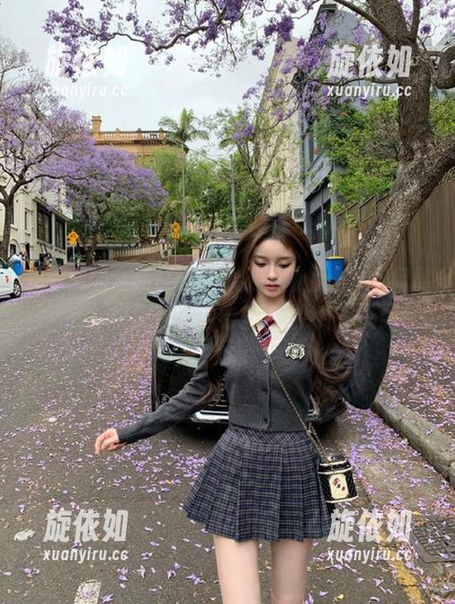 森萝财团全新白丝妹妹游园精品合集，尽展每一幅图片的独特艺术魅力！.txt