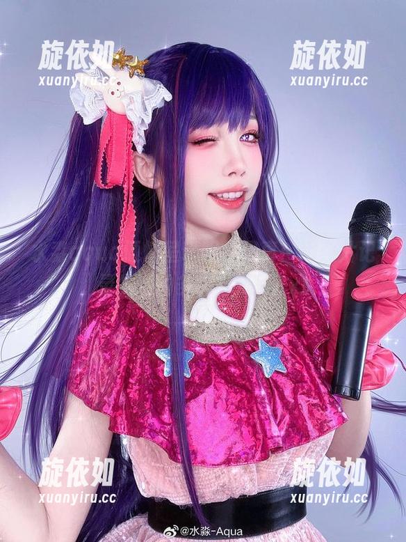 水淼aqua倾情呈现眼镜写真：用照片记录生活的多样与精彩.txt