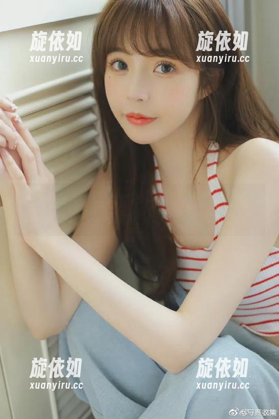 与渡边早季Saki一起畅游：泳装写真套图精彩瞬间分享.txt