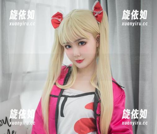 收藏炸蛋Boom的经典黑色连T裤自拍作品，写真图库全新上线！.txt