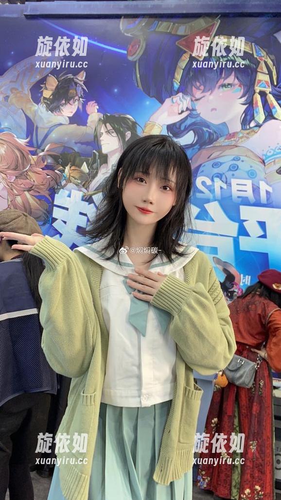 焖焖碳的Cos合集：独角兽和服，逼格与搞笑并存的奇幻之旅！.txt