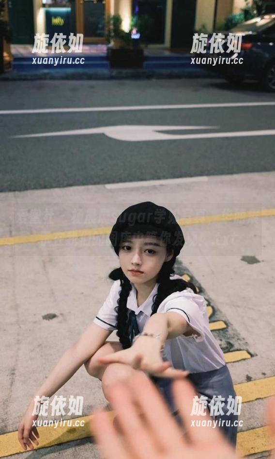 爱蜜社 - 杨晨晨sugar学姐写真，华丽展示在我们的图库中等你发现！.txt