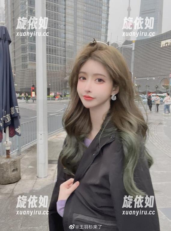 王羽杉的定制写真视频合集：每个瞬间都值得被珍藏与分享.txt