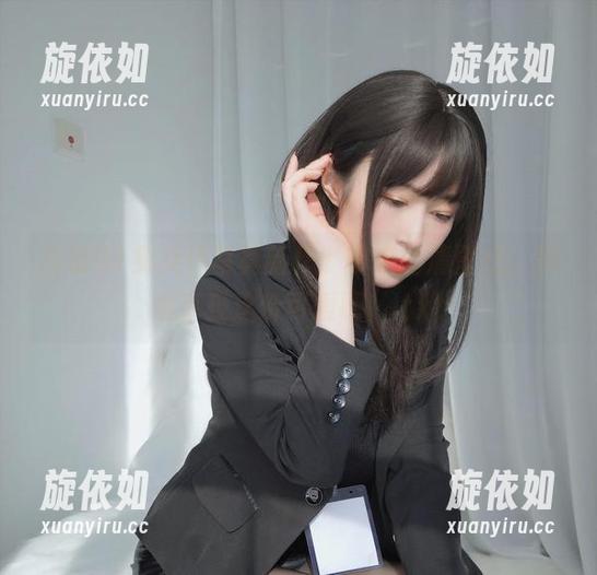 白银81兔女仆写真新作，带来高清壁纸，尽情享受这份可爱吧！.txt