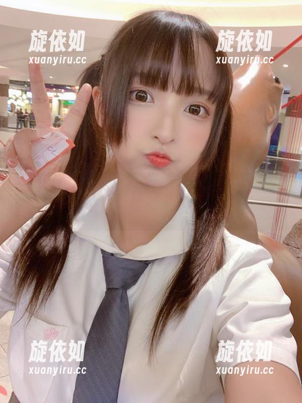 神乐坂真冬演绎比基尼的独特魅力，美图下载让你与众不同.txt