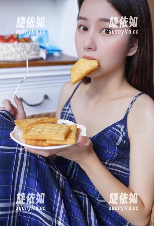 秀人网 - 心动不如行动，千夜未来图包更新已到，学妹的魅力在等待你的发现！.txt