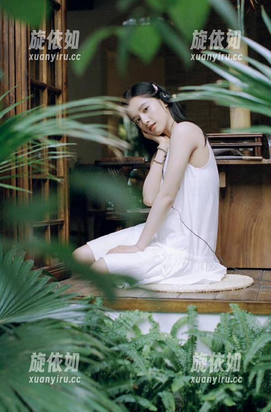 秀人网 - 奶茶味的包子：写真中的精彩剧情与梦幻瞬间图包.txt