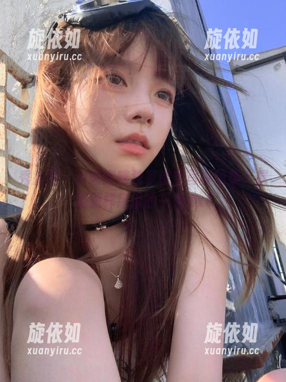 秀人网 - 小肉肉咪独家镂空写真图集，展现别样风情的一角.txt