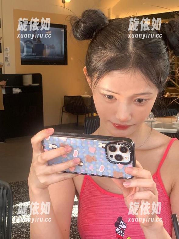 秀人网 - 下载林悠悠修女全集，感受她镜头下的灵动与优雅！.txt