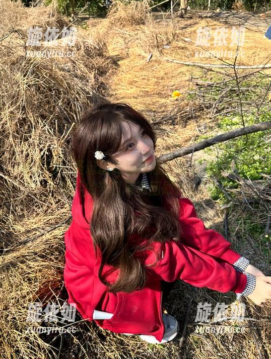 秀人网 - 圣诞的高清探险：林文文独特视角下的节日写真回顾。.txt