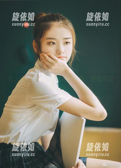 秀人网 - 尽享白甜兔女郎写真：通过网盘轻松下载高清作品.txt