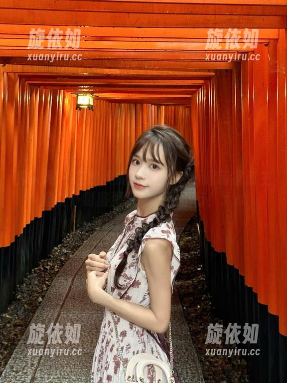 秀人网 - 在线欣赏糯美子mini超萌家政主题女仆制服图集，爱到不行！.txt