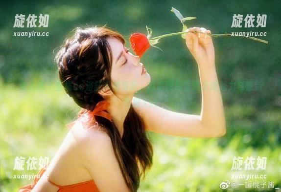 秀人网 - 蜜桃cc浴缸系列写真，高清图包呈现无限魅力与清新气息.txt