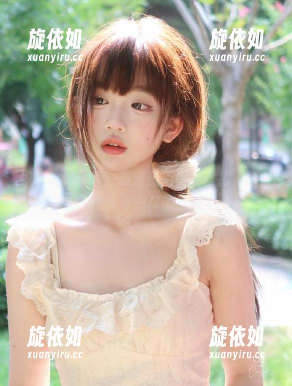 织梦映像呈现：高清原图美女自拍系列，让你感受不一样的风采.txt