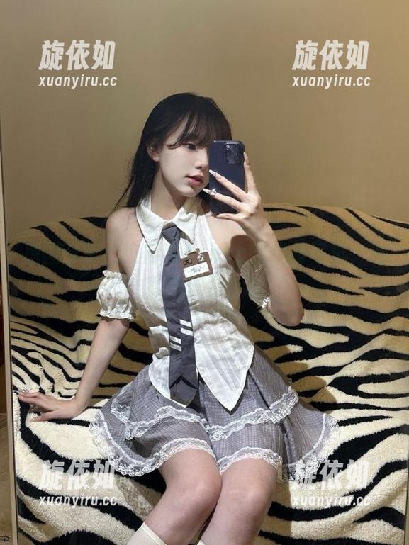 原图分享：绞肉姬Asuka的优雅写真，近距离欣赏.txt