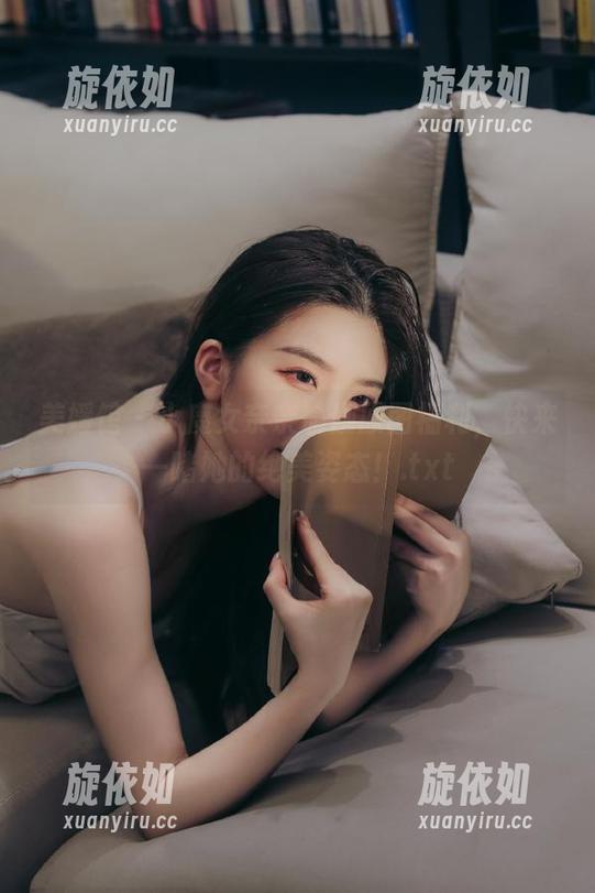美媛馆 - 小魔女奈奈瑜伽原图福利，快来一睹她的绝美姿态！.txt