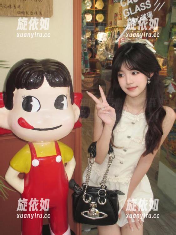 微密圈 - 保留你心中的小恶魔，翻阅聂傲娇写真合集，感受这些魔性图片的魅力！.txt