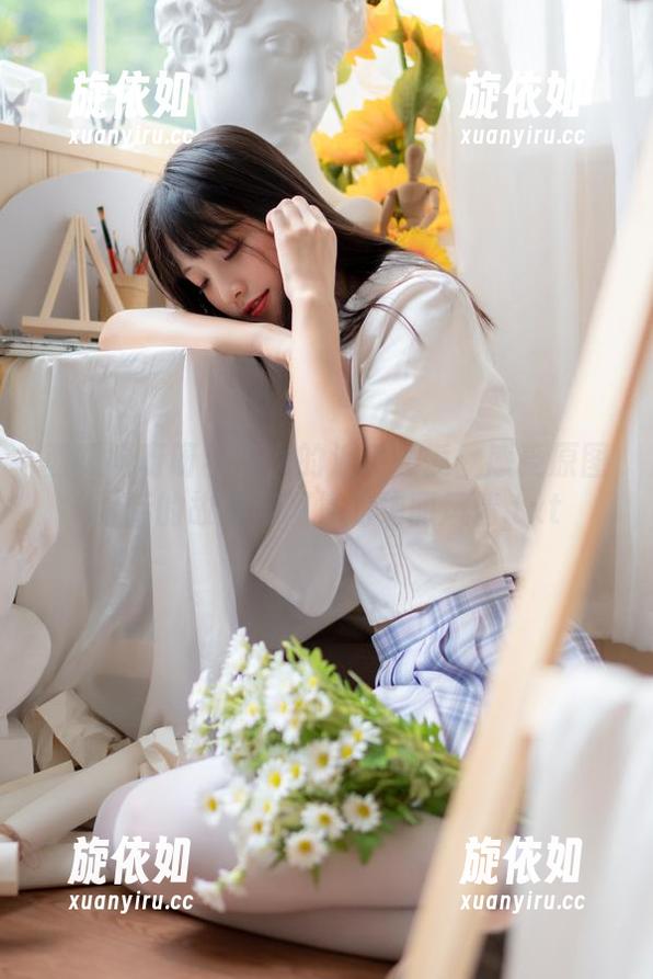 西呱呀呀呀与少女的浪漫邂逅：感受原图背后的故事与图集的绚丽风情.txt
