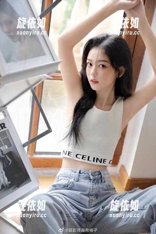 语画界 - 令人心动的福利，林乐一少女图集，带你领略青春的无尽风采与风情！.txt