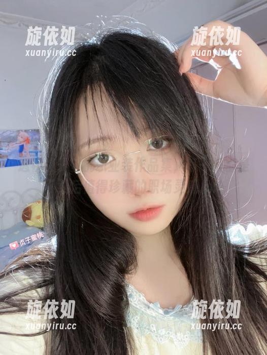 透视贞子蜜桃职业装作品集，每一张都是下载后值得珍藏的职场灵感.txt
