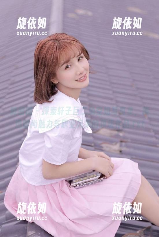 微密圈 - 探索轩子巨二兔空姐写真集，精选时尚魅力与职业风采的顶级作品.txt