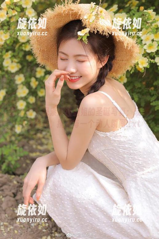 微密圈 - 探索铁锤姐姐的圣诞写真：观看精彩图片，捕捉每一个动人瞬间.txt