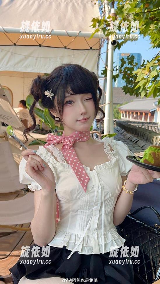 阿包也是兔娘海边的美丽瞬间：如梦似幻的写真照片合集等你欣赏.txt