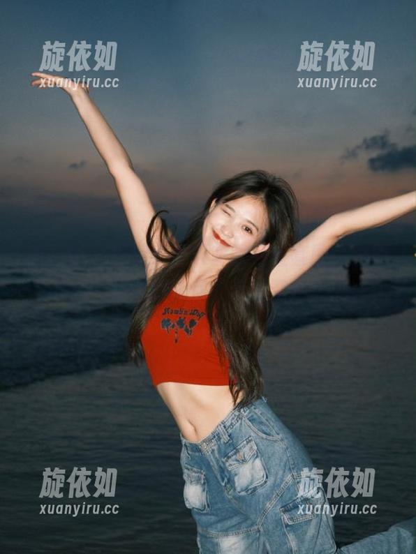 雅拉伊 - 尽情享受天蓝酱教室套图，立即下载，打造属于你的艺术空间！.txt
